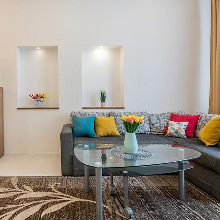 2К Квартира Між Майданом Та Софією Київською Apartamento Exterior foto