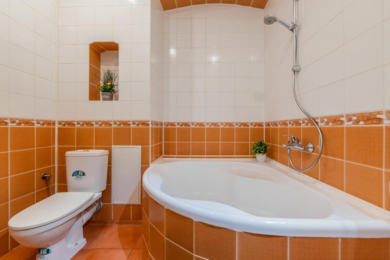 2К Квартира Між Майданом Та Софією Київською Apartamento Exterior foto