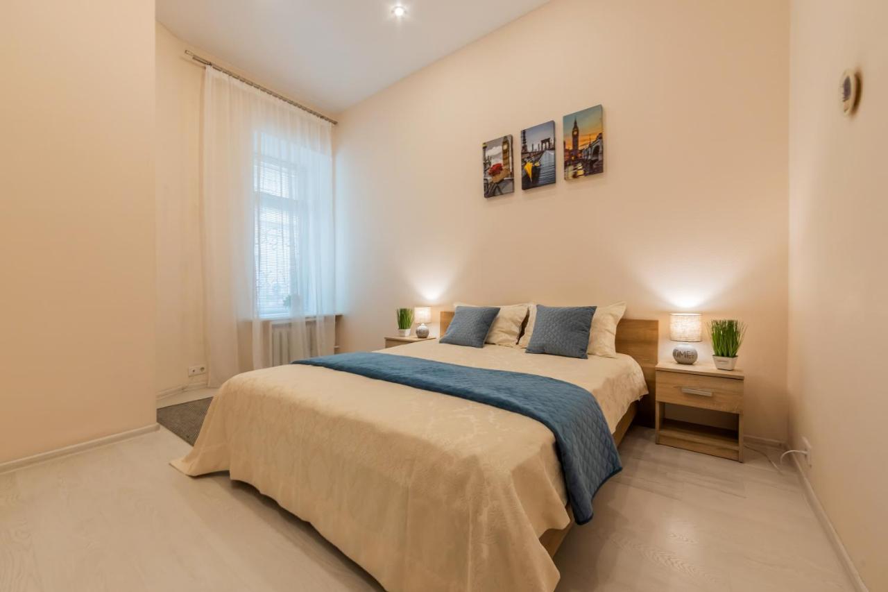 2К Квартира Між Майданом Та Софією Київською Apartamento Exterior foto