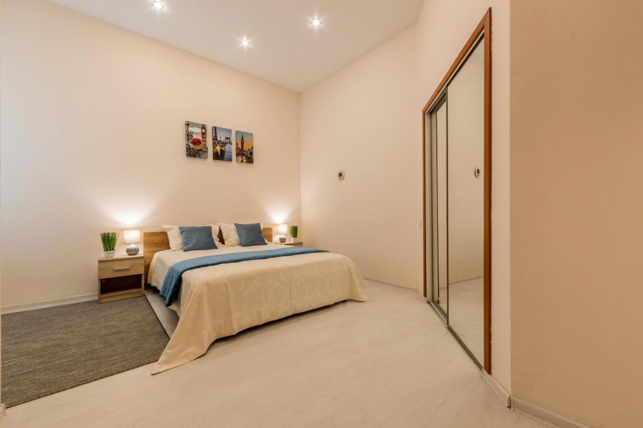 2К Квартира Між Майданом Та Софією Київською Apartamento Exterior foto