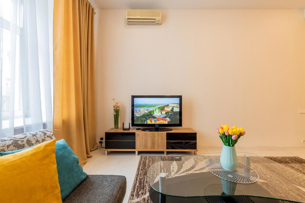 2К Квартира Між Майданом Та Софією Київською Apartamento Exterior foto