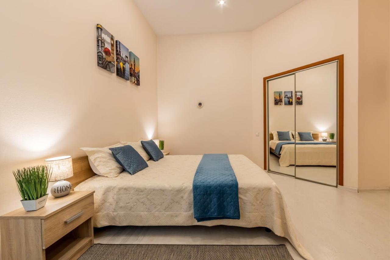 2К Квартира Між Майданом Та Софією Київською Apartamento Exterior foto